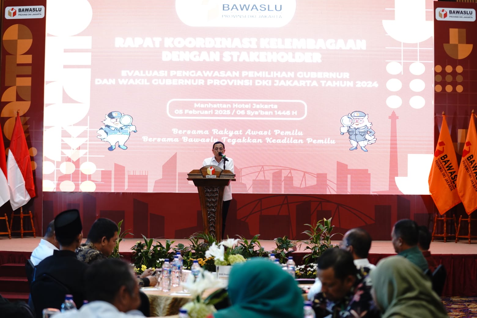 Anggota Bawaslu Puadi saat memberikan arahan di Bawaslu