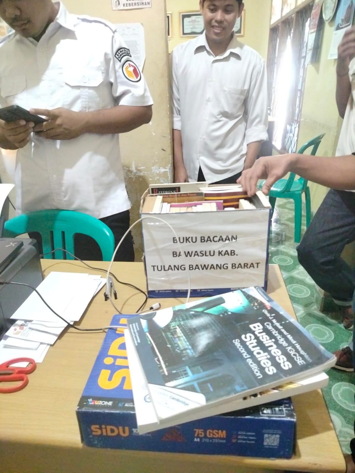 .